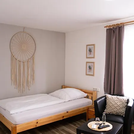 Wolfs Stuben 3* Райхенбах-на-Фильсе